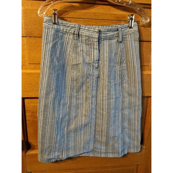 CJ Banks Denim Skirt Sz 8 Blue White Striped Jean Pinstriped Christopher Modest - Picture 1 of 6